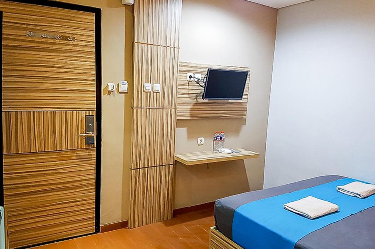 Hotel Jabusimo Syariah Redpartner Dżakarta Zewnętrze zdjęcie