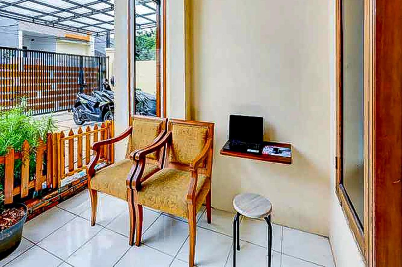 Hotel Jabusimo Syariah Redpartner Dżakarta Zewnętrze zdjęcie